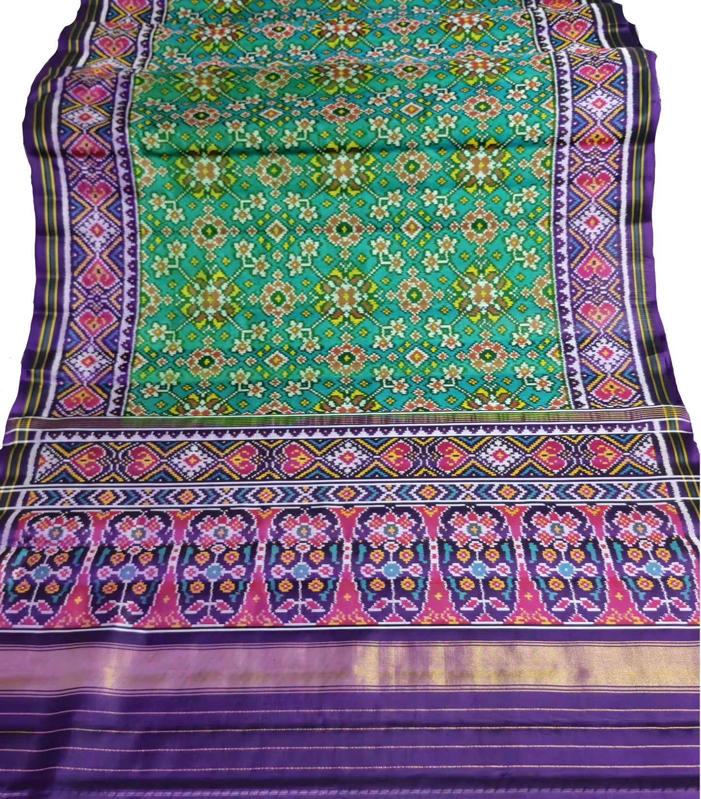 Patan Patola First Copy Semi Ikkat Patola Saree, With green Tal Navaratn