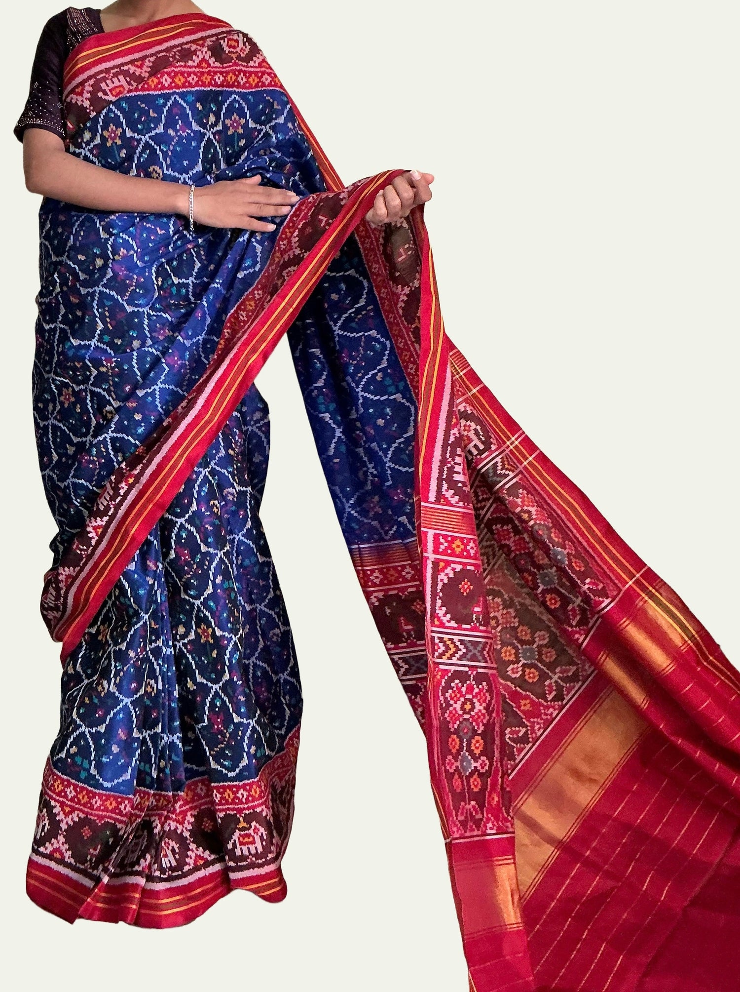 Patan Patola First Copy Semi Ikkat Patola Sarees,
