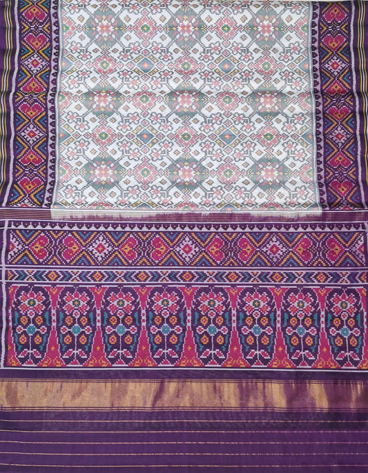 Semi Double Ikkat Patola Saree.