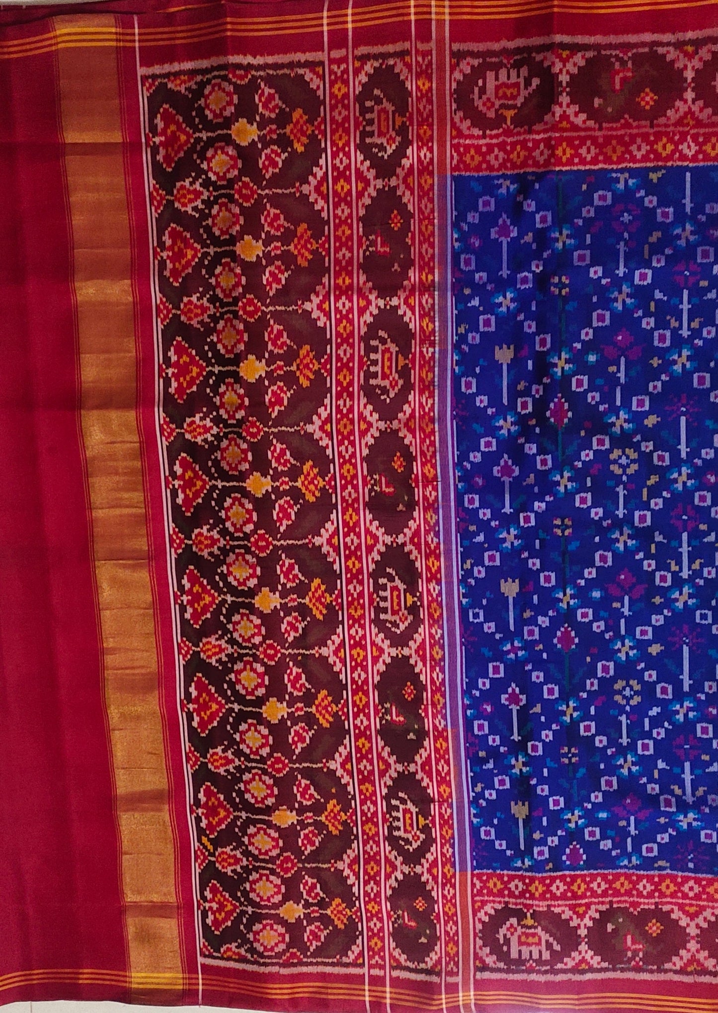 Beutiful New fancy Box in flower design Patan Patola First Copy Semi Ikkat Patola Sarees